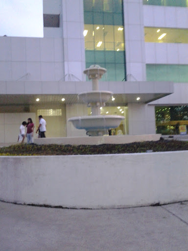 Center Fountain