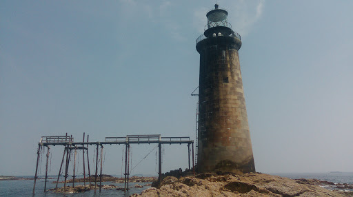 Ram Island Ledge Light
