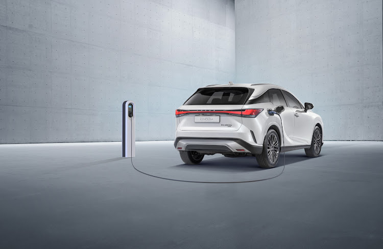 The SUV's 18.1kWh battery takes about 7.8 hours to charge when plugged into a home charger and 2.7 hours when connected to a fast charger.