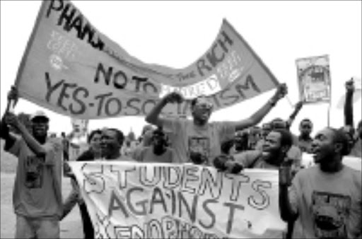 HUMAN RIGHTS: Protesters gathered outside the Lindela repatriation centre on the West Rand on Friday to demand closure because of alleged human rights abuses at the centre. 21/11/2008. © Sowetan. ic. Vathiswa Ruselo.