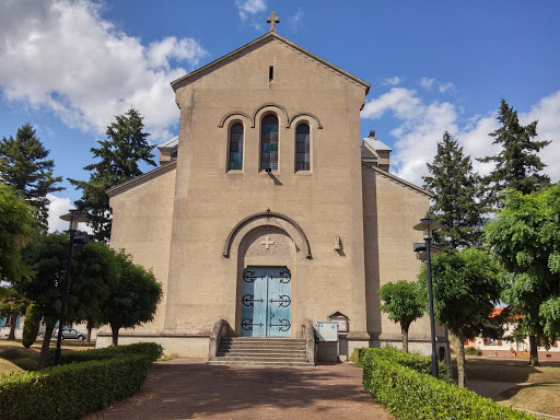 Varennes-Vauzelles - Église