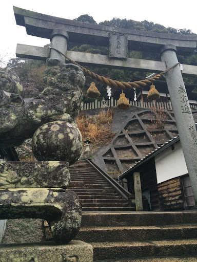 厳島神社　鳥居