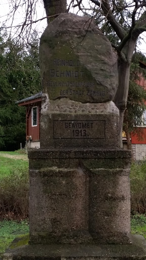Reinhold-Schmidt-Denkmal