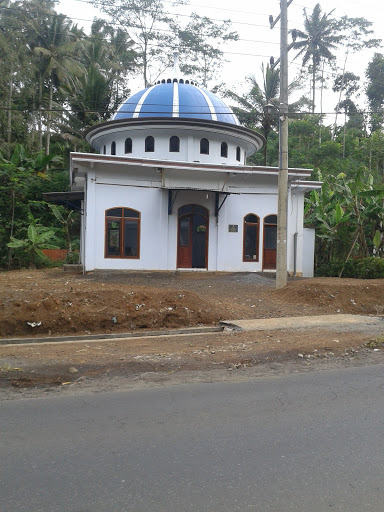 Masjid Kubah Biru