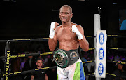 SA junior middleweight  champion Nkululeko Mhlongo takes on Emanny 'The General' Kalombo. 