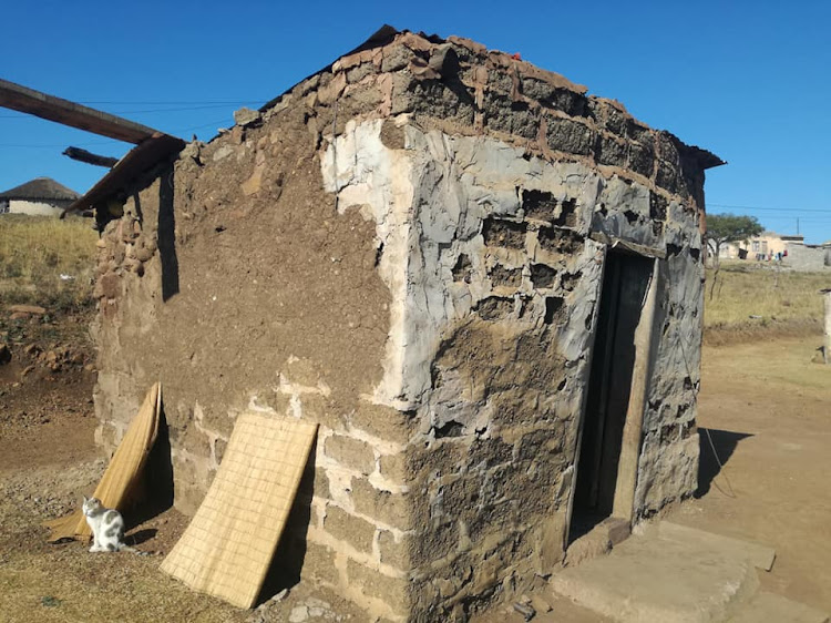 The structure where an 89-year-old pensioner from Emhlathuze lives. KwaZulu-Natal human settlements MEC Peggy Nkonyeni will visit the woman to tell her when a new house will be built for her.