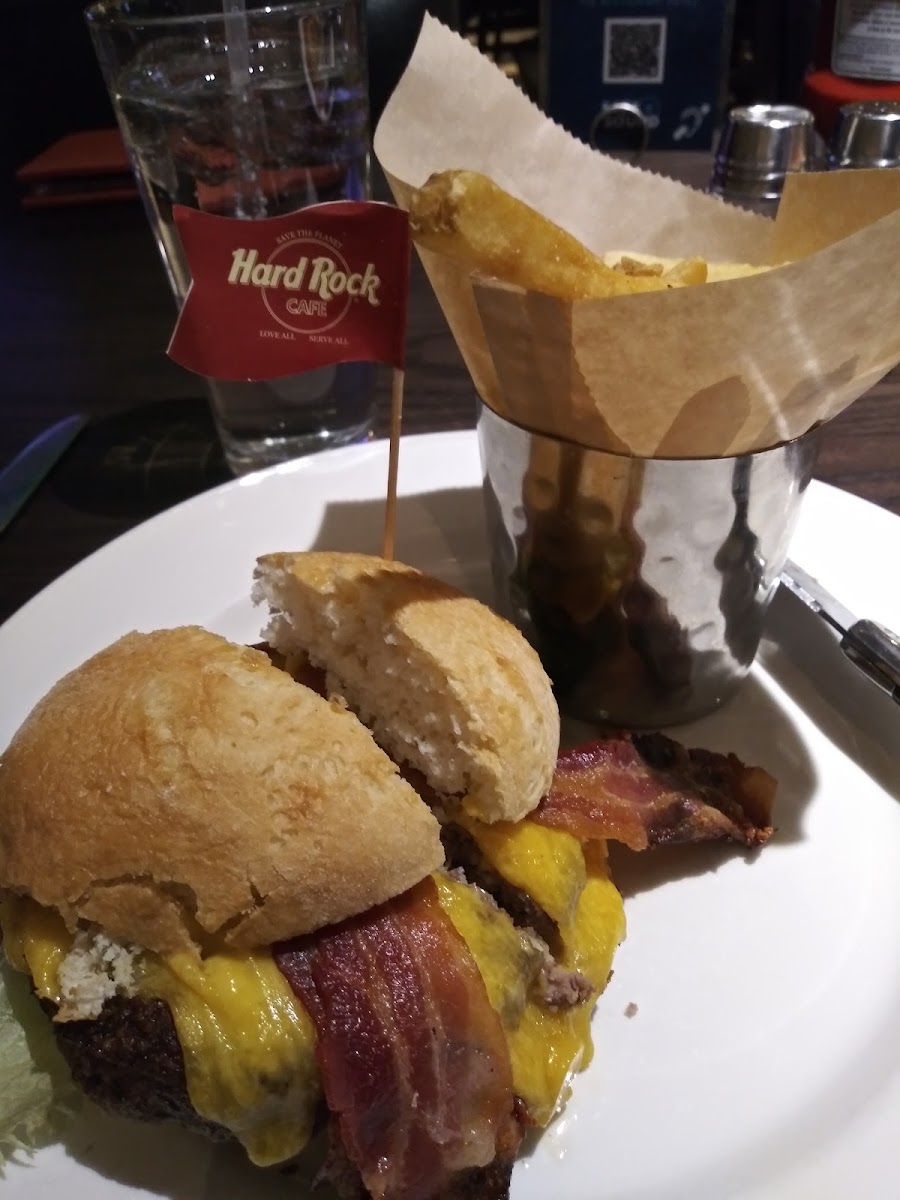 Gluten-Free Burgers at Hard Rock Cafe