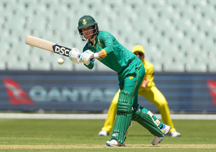 Marizanne Kapp top scored with 75 and then claimed three wickets as SA defeated Ausrtralia for the first time in ODIs.