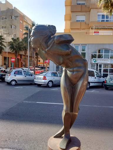 Estatua Paseo Maritimo 1