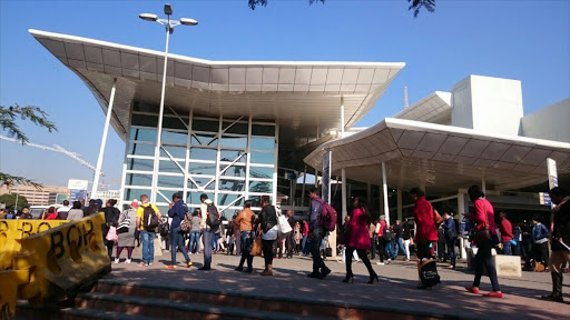 Gautrain commuters stranded. Picture Credit: Abigail Javier