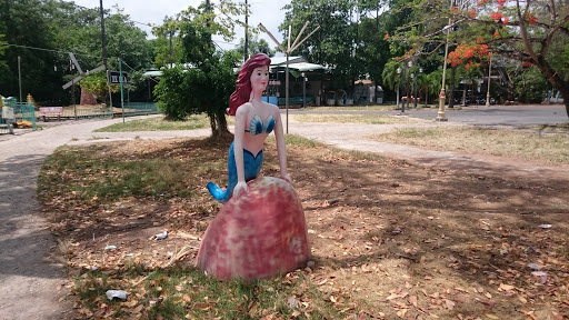 Mermaid Statue 