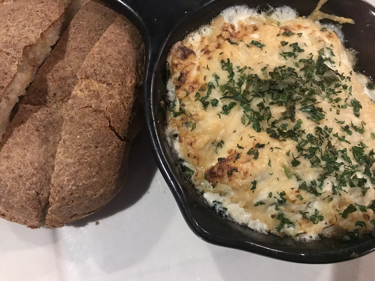 Drop what you’re doing and come get the crab augratin with the GFbread. It was worth every penny of the $21. I can die happy now.