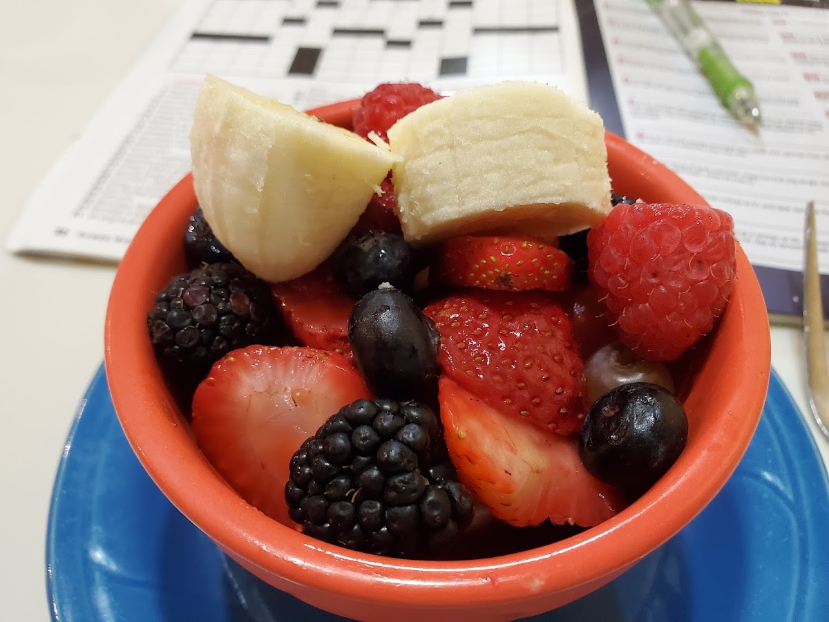 Fresh cut fruit instead of toast (no upcharge)