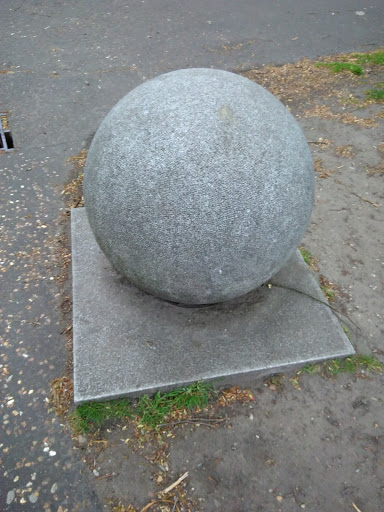 Sculpture in Norwich Chapelfie