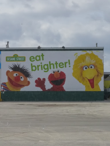 Eat Brighter Mural