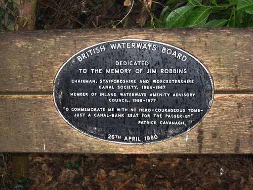 The plaque contains the dedication of the seat to the memory of Jim Robbins. SO8582 : Information board and seat at Whittington Lock, Staffs & Worcs Canal, near Whittington. © Copyright P L...