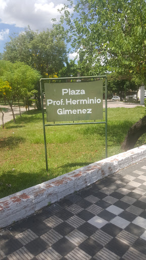 Plaza Herminio Giménez