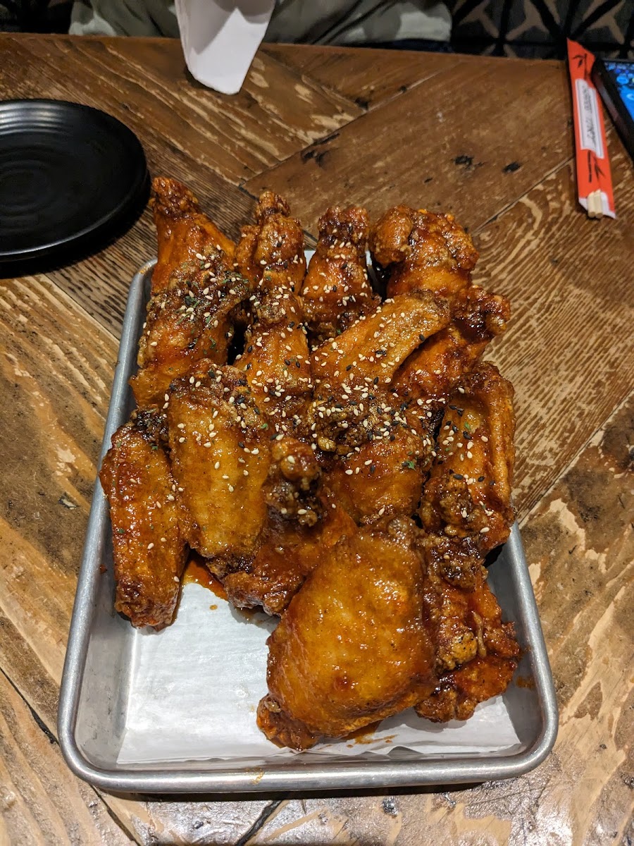 Korean fried chicken wings with spicy sauce