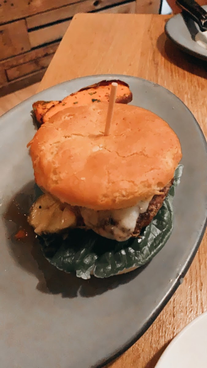 Grass Fed Burger (gluten free bun)