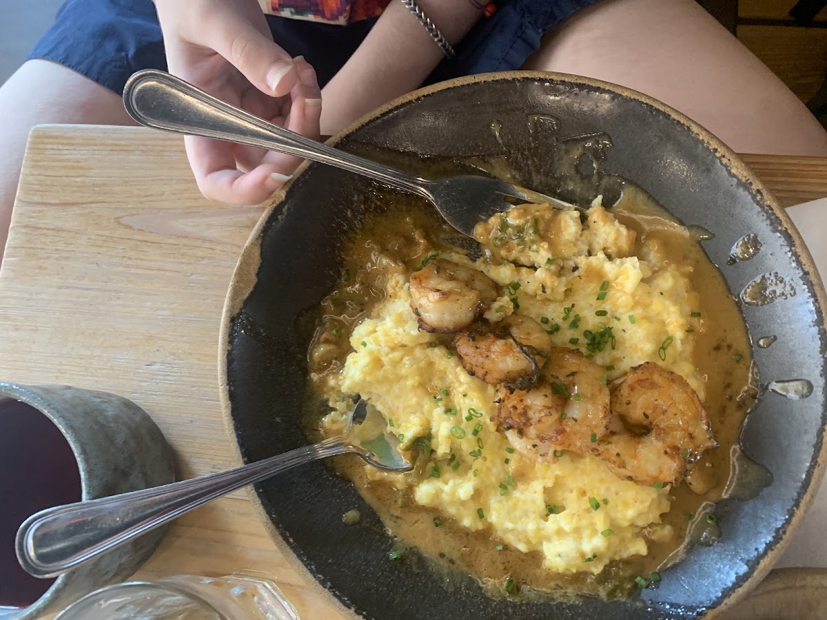 Shrimp and grits were GF!