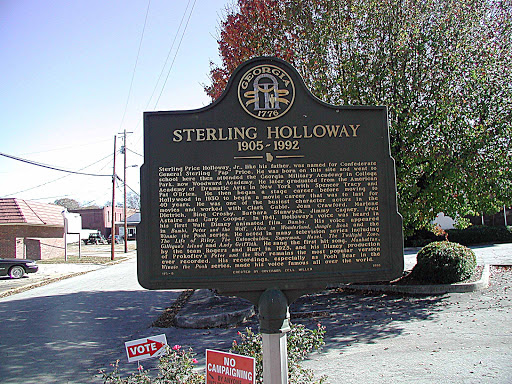 Sterling Price Holloway, Jr., like his father, was named for Confederate General Sterling ´Pap´ Price. He was born on this site and went to school here then attended the Georgia Military Academy...