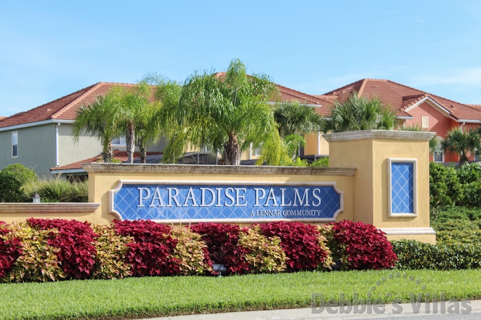 Wide selection of Orlando villas close to Disney on gated community