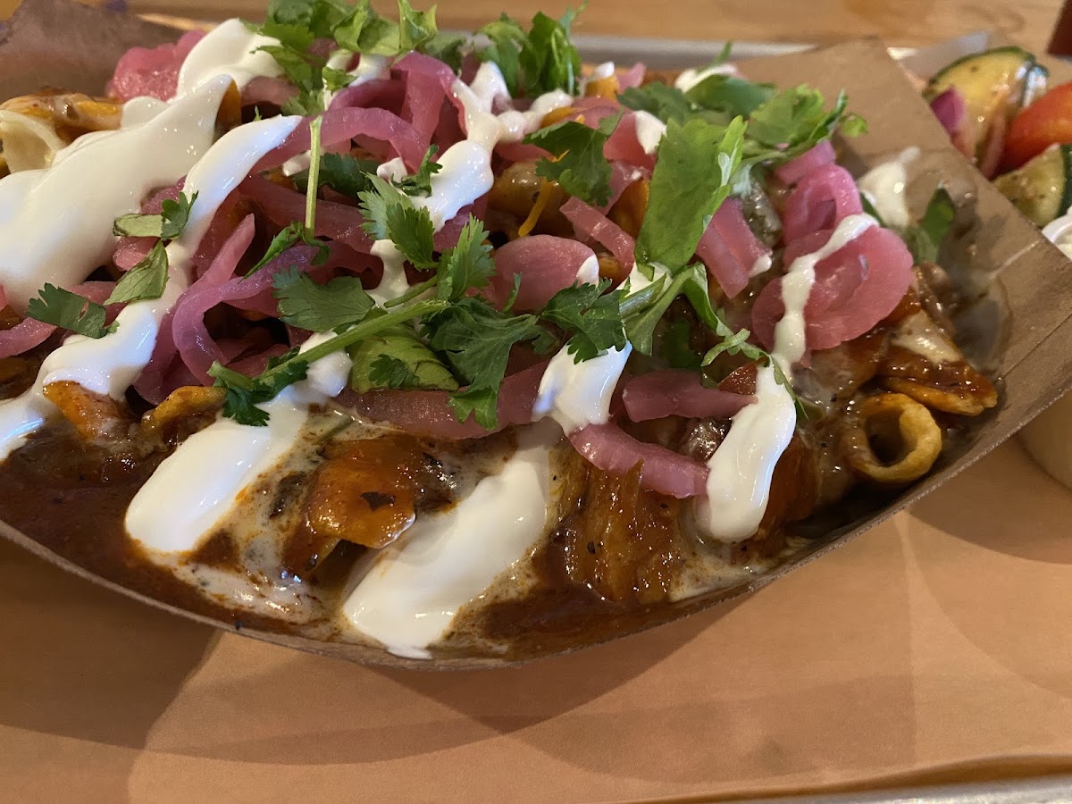 Frito Pie with queso (optional)