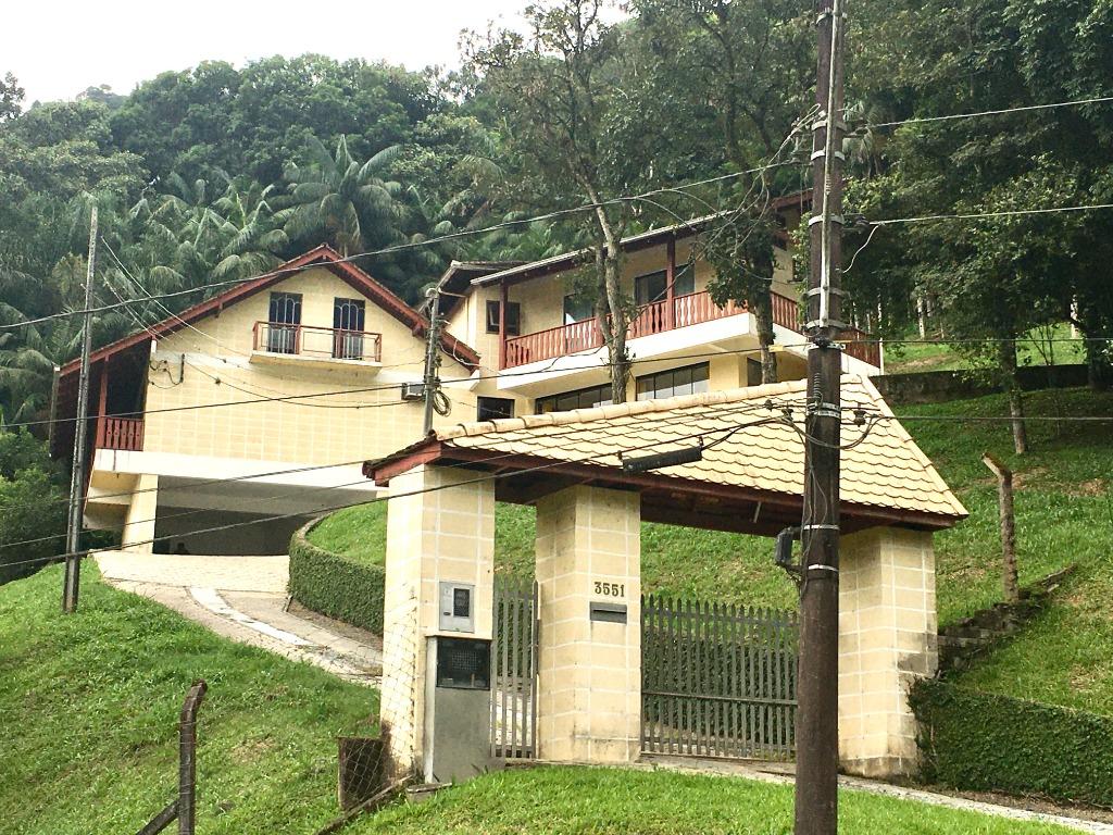 Casas à venda Velha