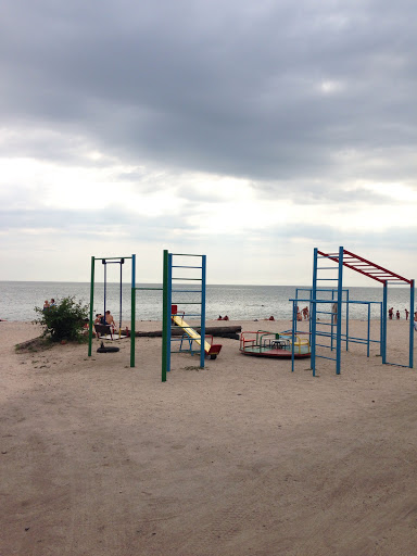 Детская Площадка На Пляже