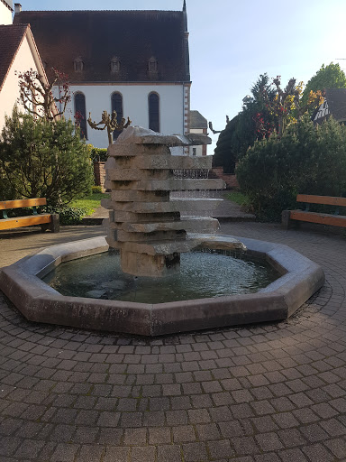Fontaine de l'Eglise Protestante