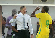 Stuart Baxter (Head Coach) of South Africa during the 2019 Africa Cup of Nations Qualifying match between Nigeria and South Africa at Godswill Akpabio International Stadium on June 10, 2017 in Uyo State, Nigeria.