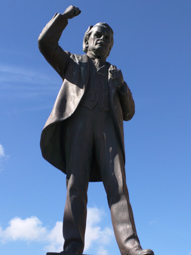 Statue of David Lloyd George