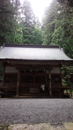 熊野神社本殿