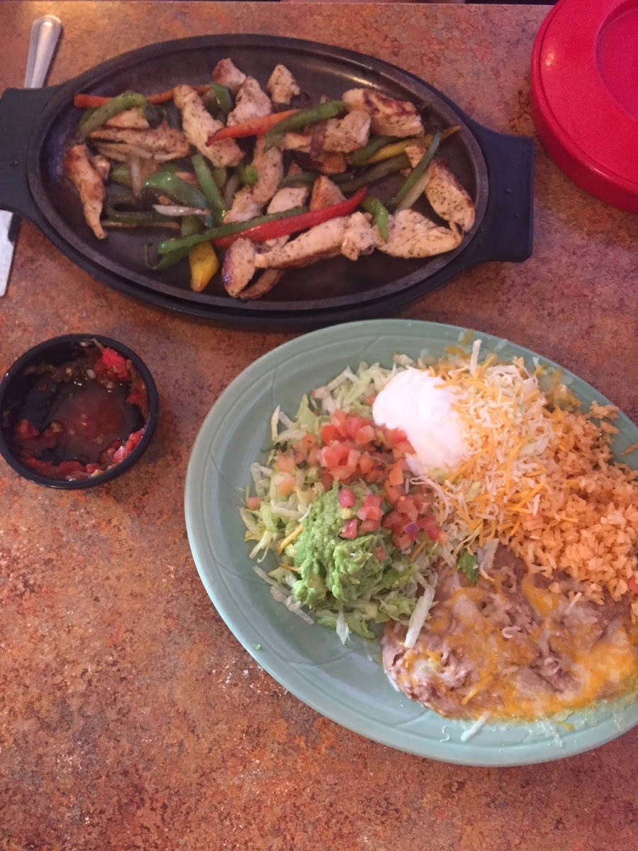 Chicken fajita stuffings (ordered lunch size- smaller portion than dinner size)