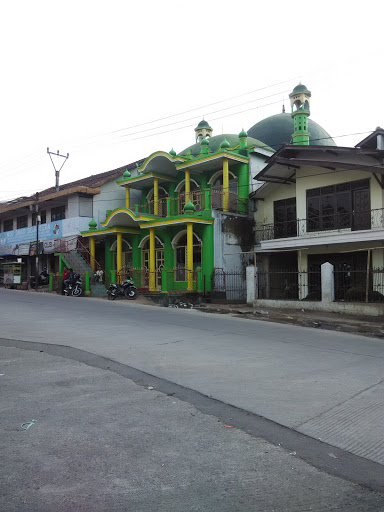 Masjid Kubah Kuning Hijau - Jl. Cagak
