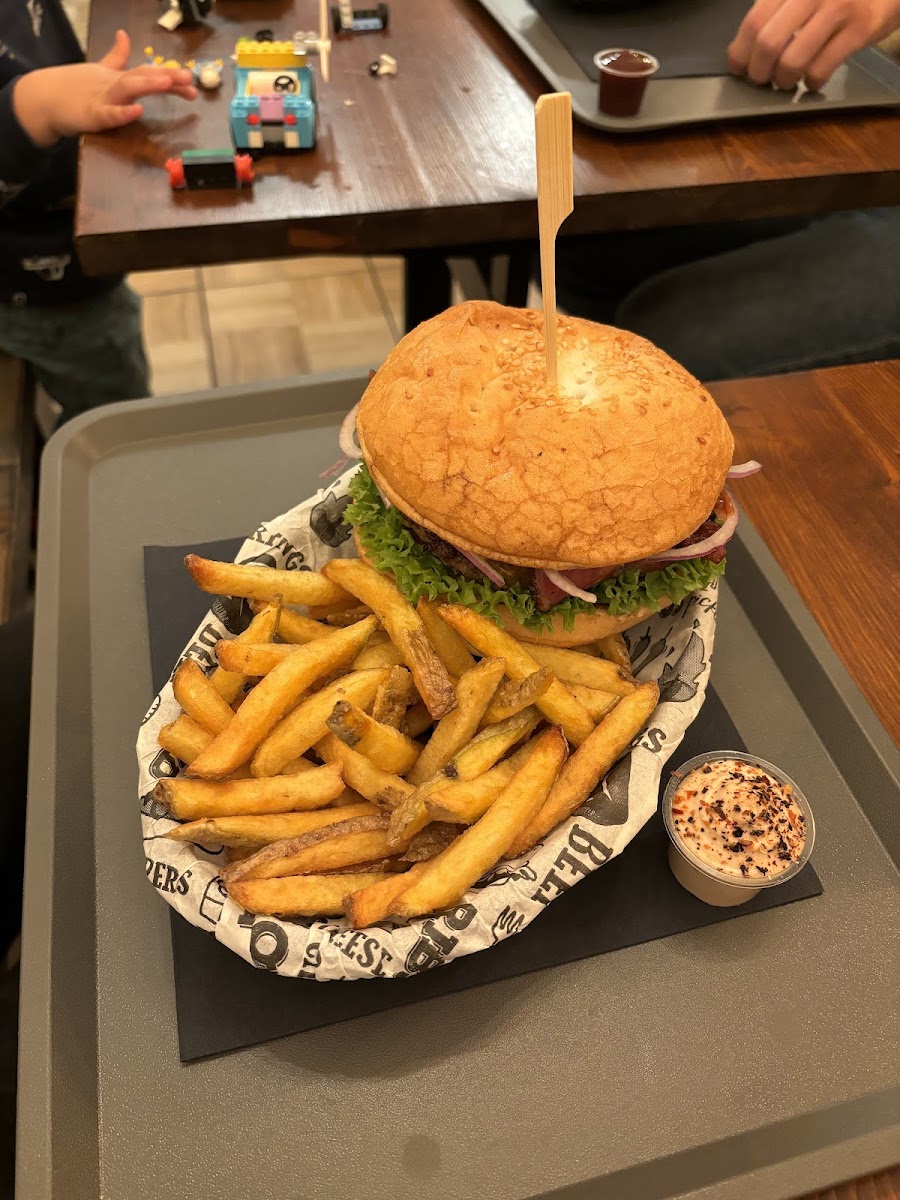 Gluten-Free at TOM'S Burger