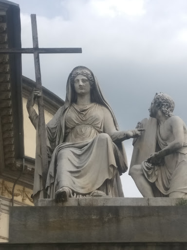 Monumento la Religione