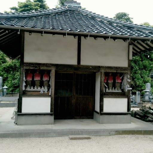 日蔵寺地蔵堂