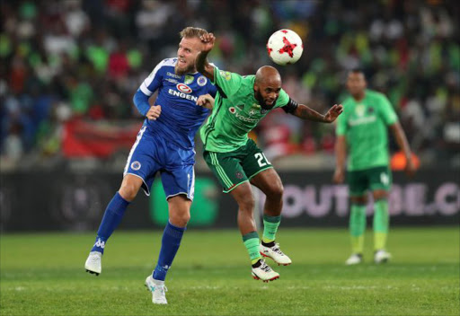 Eremy Brockie battles Oupa Manyisa during the Nedbank Cup final match between Orlando Pirates and SuperSport United at Moses Mabhida Stadium Picture: Gallo Images)