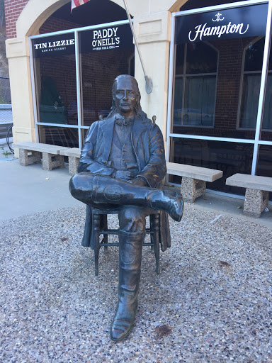 Wild Bill Hicock Statue