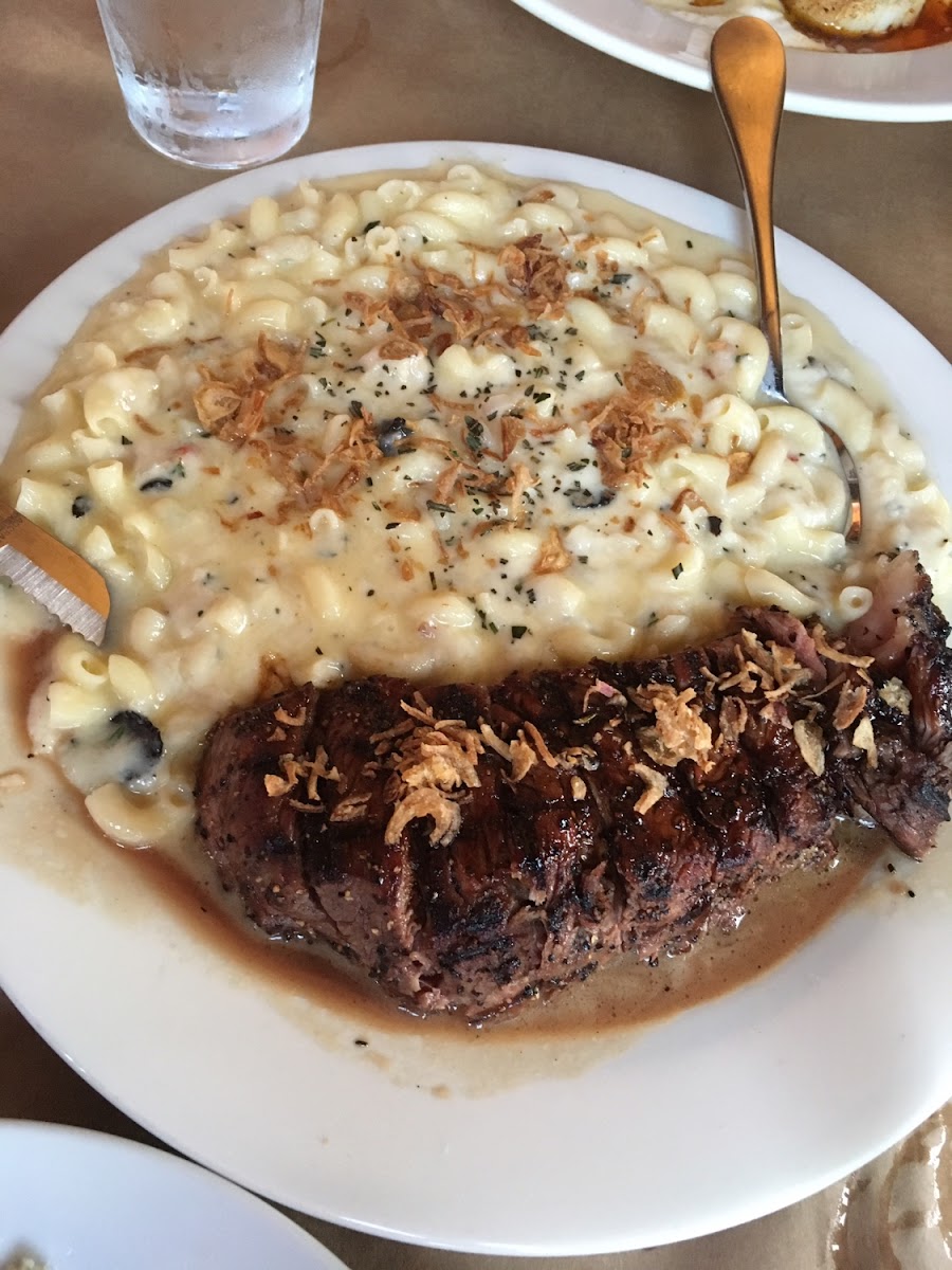 New York Strip and lobster Mac and cheese.  It was more like a fillet of beef but excellent.  3/2017
