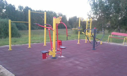 Outdoor GYM Installation