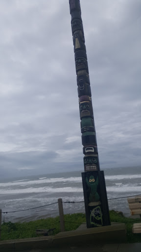 Totem Pole at the Cliff House