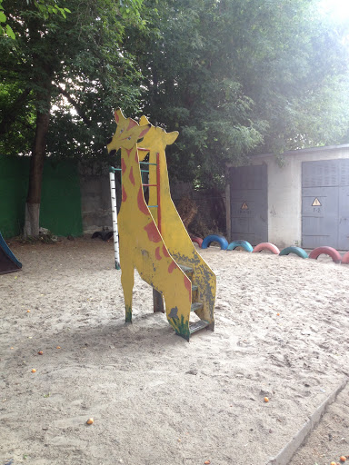 Giraffe Playground