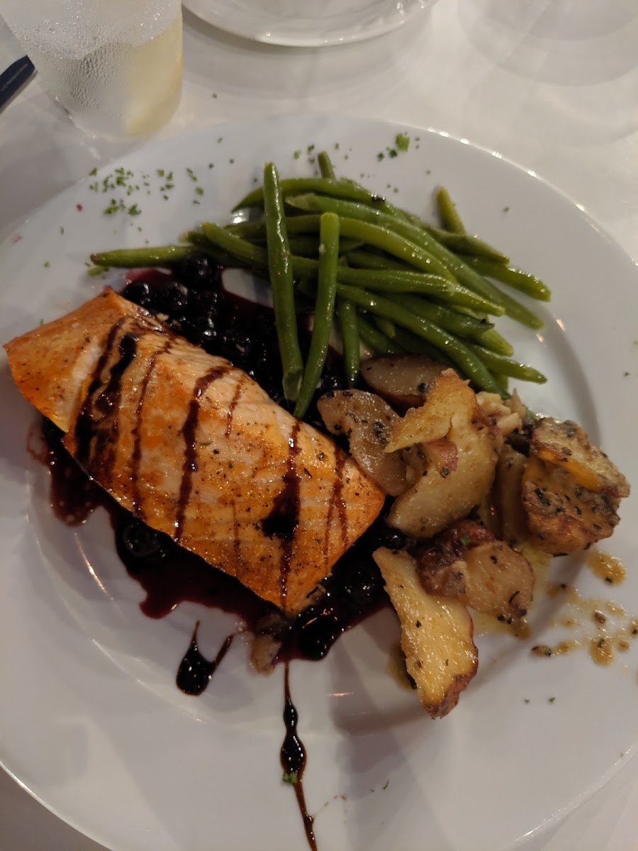 salmon with blueberry balsamic glaze