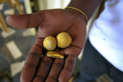 Ghana's gold bloom: Picture: BLOOMBERG/EKOW DONTOH
