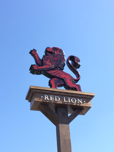 Red Lion Pub