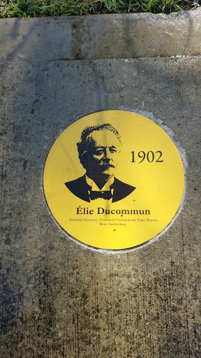 Elie Ducommun