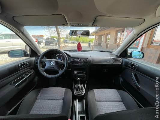 продам авто Volkswagen Golf Golf V фото 5