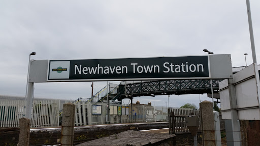 Newhaven Town Station
